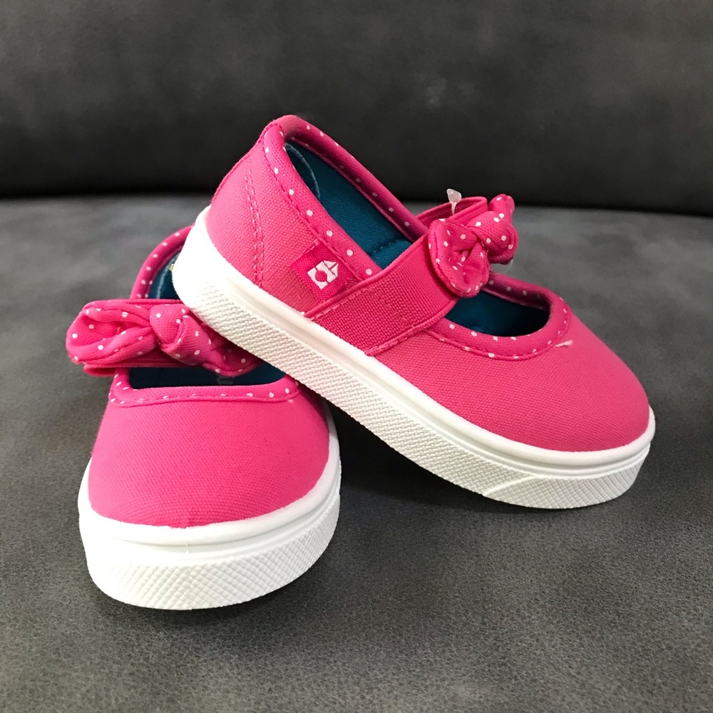 *New* pink toddler slip-ons